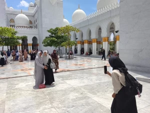 Masjid Raya Sheikh Zayed Solo, Ikon Religi yang Jadi Magnet Anak Muda
